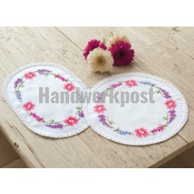 kreuzstichdeckchen veldbloemen met vlinders, wit