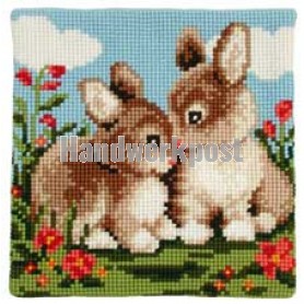 kreuzstichkissen konijnen in zomersfeer