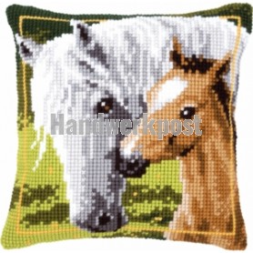 kreuzstichkissen paard met veulen