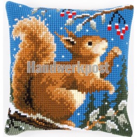 kreuzstichkissen eekhoorn in wintersfeer