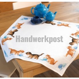 decke poezen, wit mit aida kante