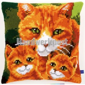 kreuzstichkissen rode poes met kittens