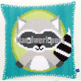 kreuzstichkissen in het bos, wasbeer