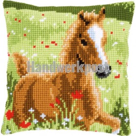 kreuzstichkissen dartelend veulen