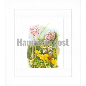 stickpackung marjolein bastin, vogel in bloemenveld