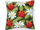 kreuzstichkissen lieveheersbeestjes met margrieten